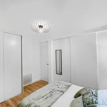 Du Charme Apartmán *